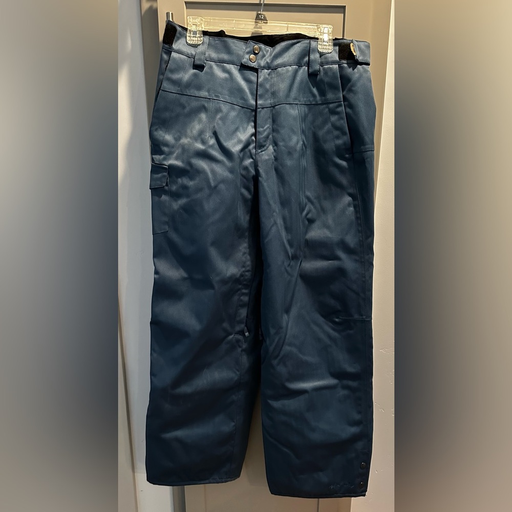 Women’s ski/snowboard pants